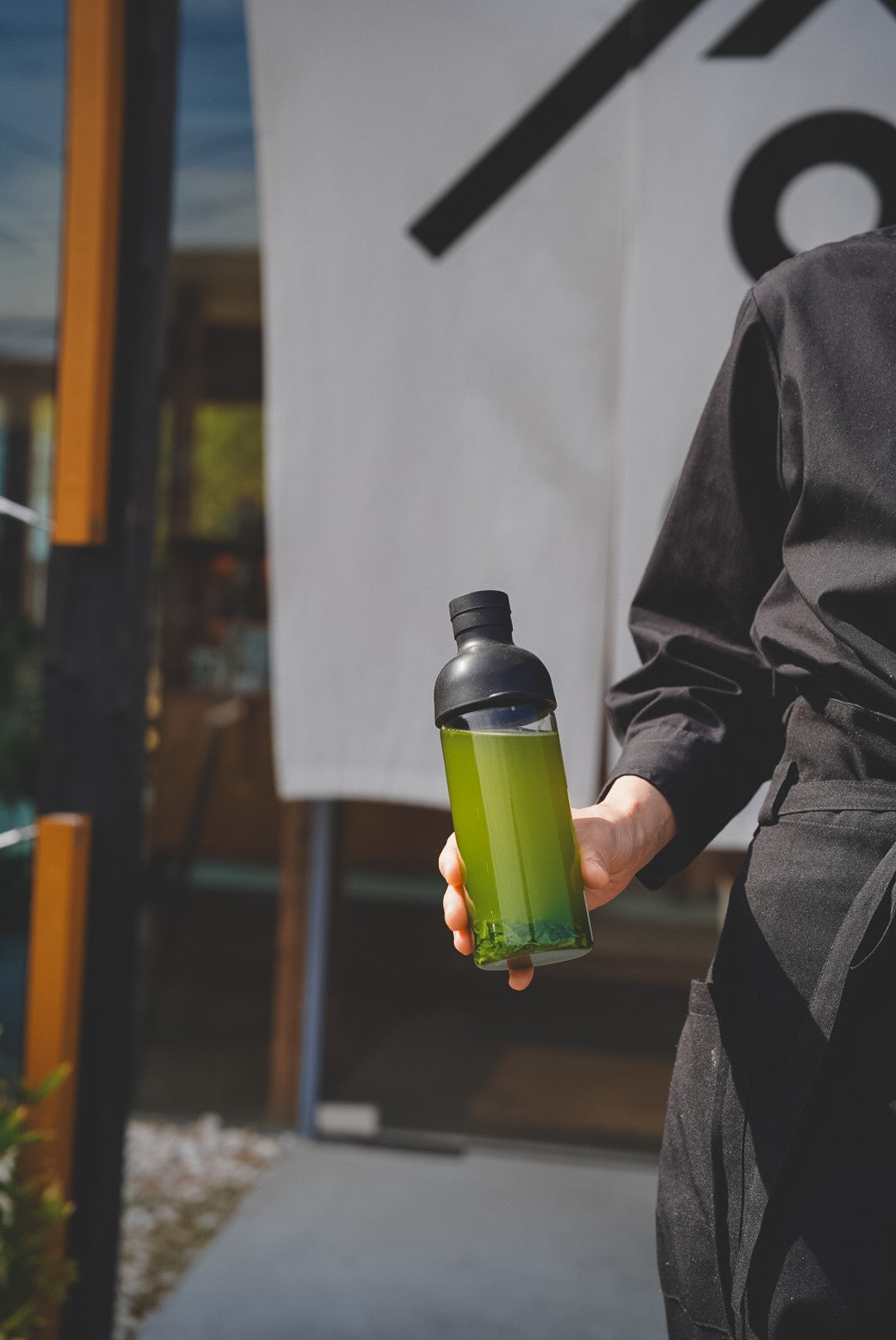 澄みわたる緑。ピュアグリーンという選択