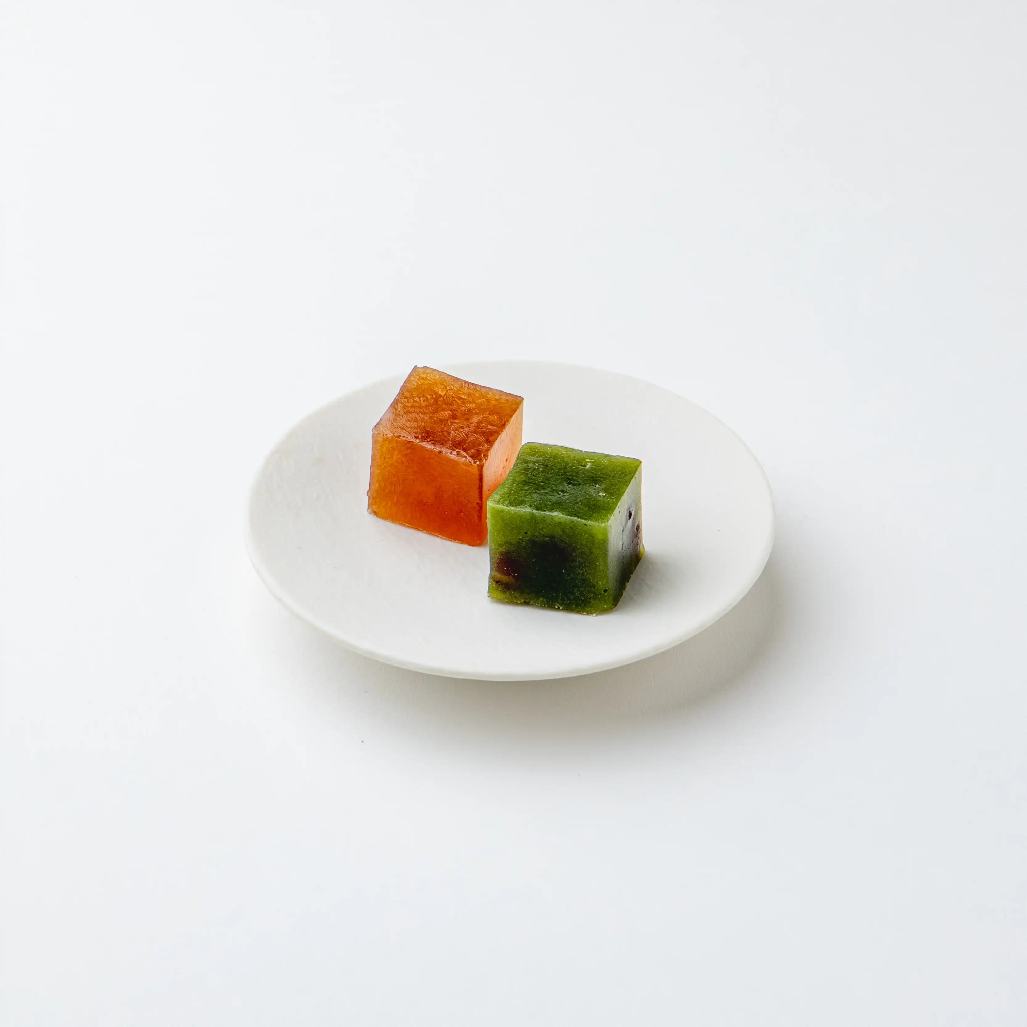 ・薄はり氷　葉包